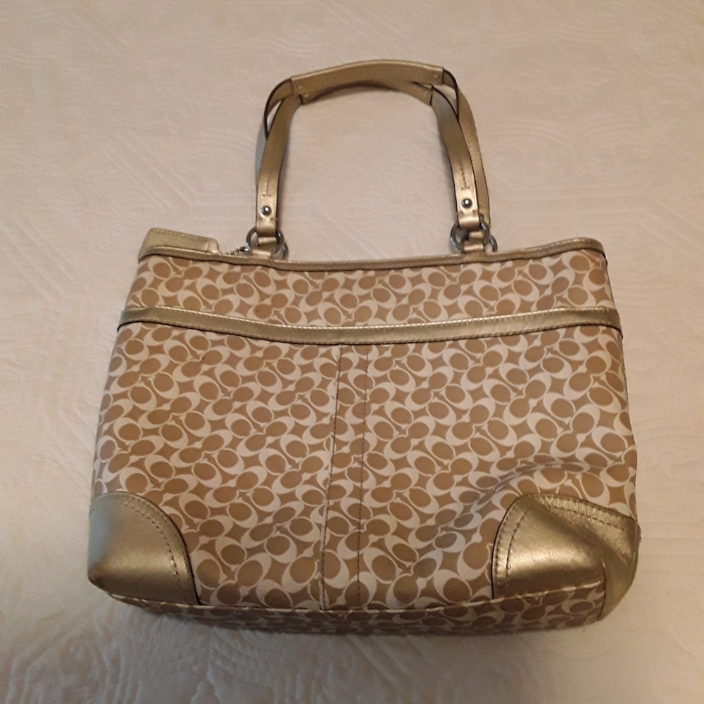 Coach Purse - Picture 2 of 13